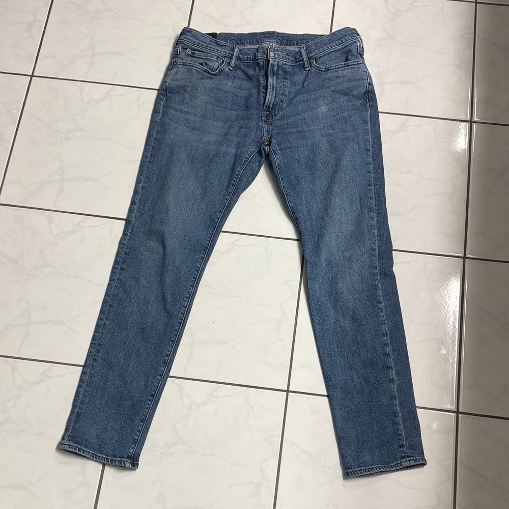 Abercrombie & Fitch Light Blue Super Skinny Jeans 34x32